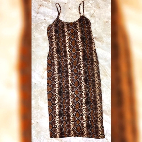 Bodycon Snake Print Dress - Picture 1 of 3